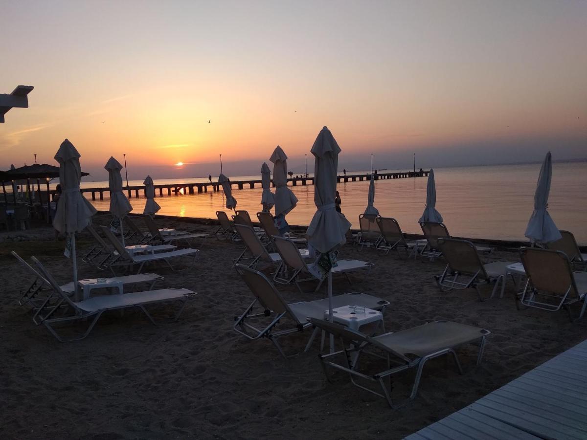 Sunset View Rooms อาเยีย ตรีอาส ภายนอก รูปภาพ