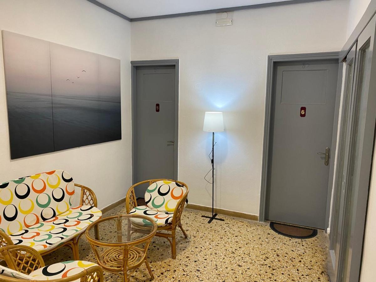 Sunset View Rooms อาเยีย ตรีอาส ภายนอก รูปภาพ