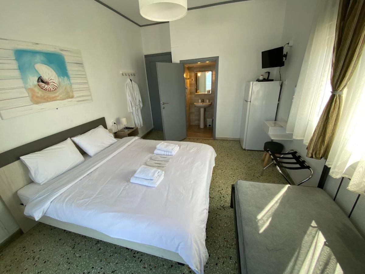 Sunset View Rooms อาเยีย ตรีอาส ภายนอก รูปภาพ